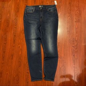 NWT Old Navy Size 16L Jeans